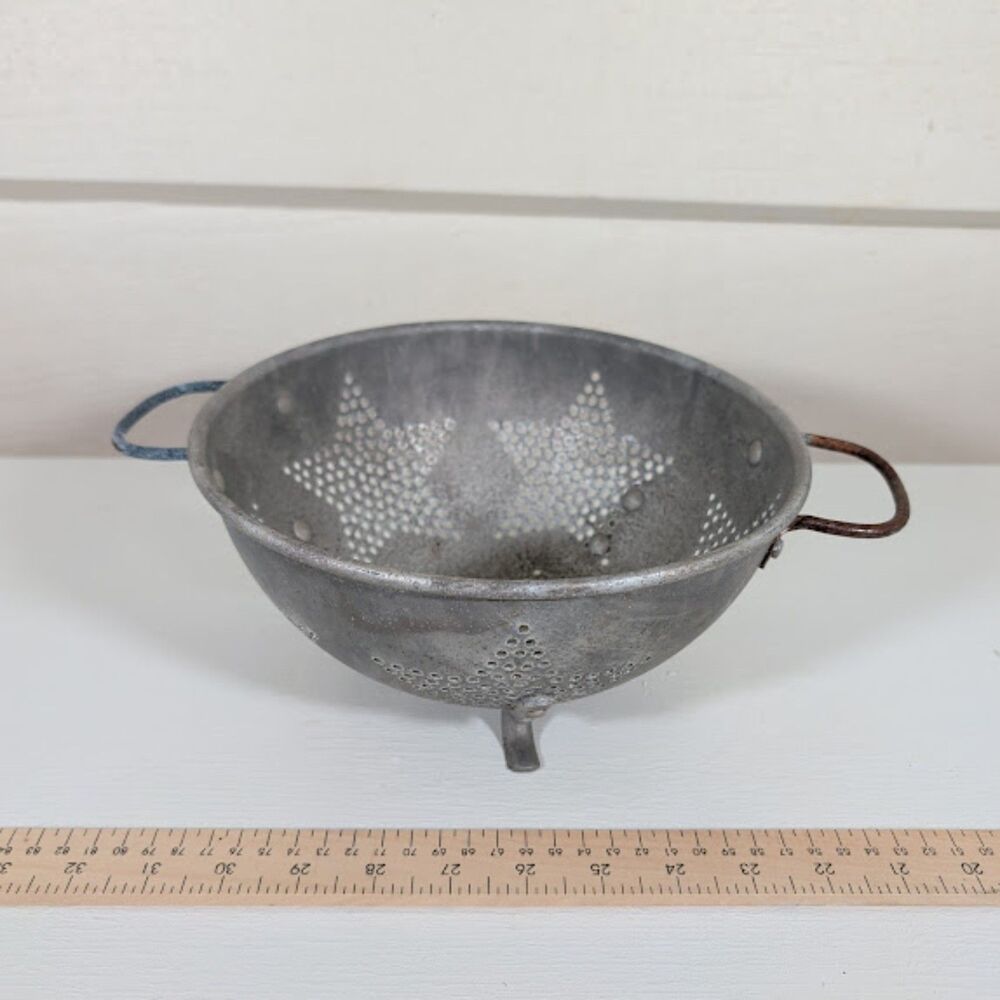 Vintage Mid-Century 7Star Aluminum Colander  Footed Farmhouse Strainer – Rustic
